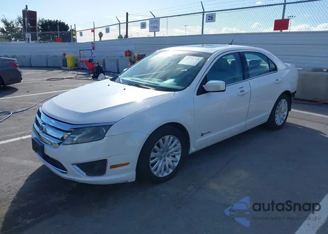 2010 Ford Fusion Hybrid из США, поврежденный, VIN 3FADP0L37AR233528